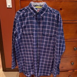 Wrangler George Strait Men's Cowboy Navy and Purple Plaid Button-Down